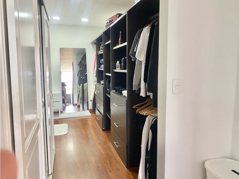 Apartamento en venta en Pinares, Pereira · foto 18 de 22