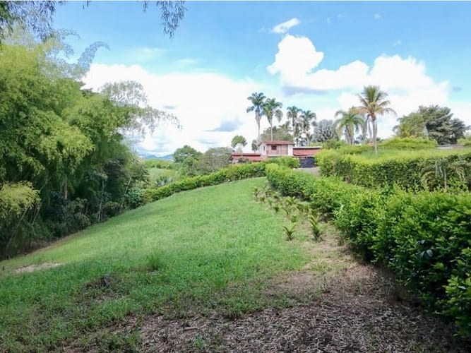 Lote en venta en Morelia, Pereira, 1897 m² · foto 5 de 20