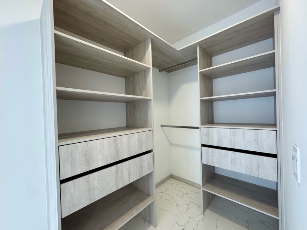 Apartamento en venta en Senderos De Unicentro, Pereira · foto 16 de 17