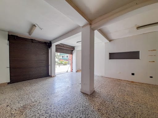 Local en arriendo en La Magnolia, Envigado, 86 m² · foto 3 de 11