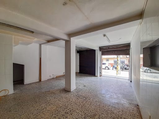 Local en arriendo en La Magnolia, Envigado, 86 m² · foto 4 de 11