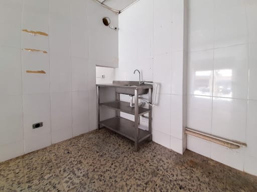 Local en arriendo en La Magnolia, Envigado, 86 m² · foto 7 de 11