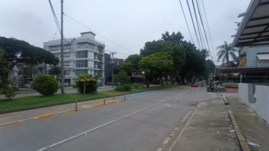 Local en arriendo en El Limonar, Cali, 449 m² · foto 3 de 13