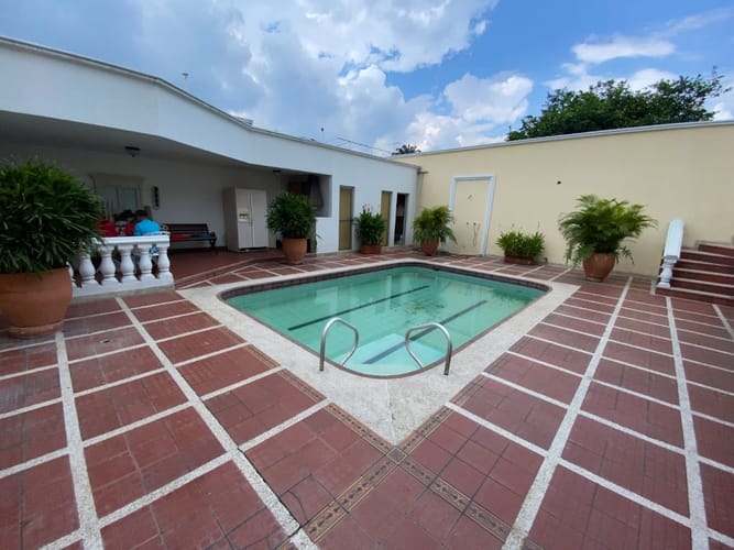 Casa de 4 alcobas en venta en Ciudad Jardin, Cali, 650 m² · foto 7 de 19