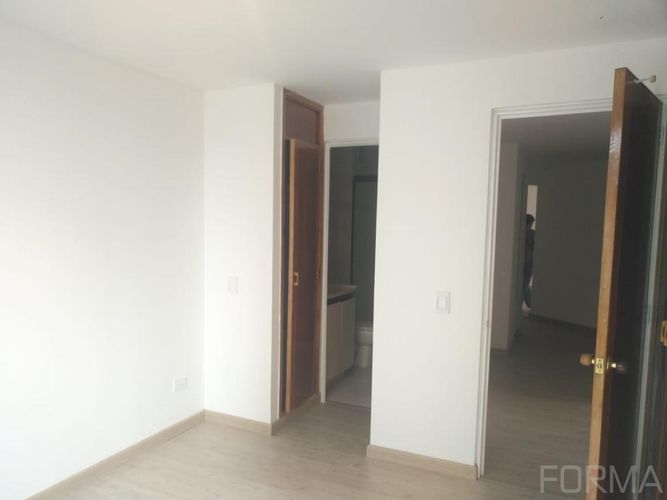 Apartamento en venta en Victoria Norte, Bogotá · foto 4 de 19