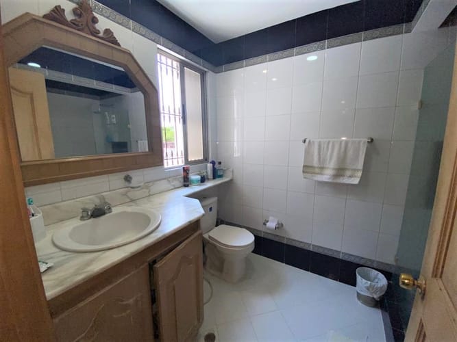 Casa de 4 alcobas en venta en Ciudad Jardin, Cali, 650 m² · foto 10 de 19