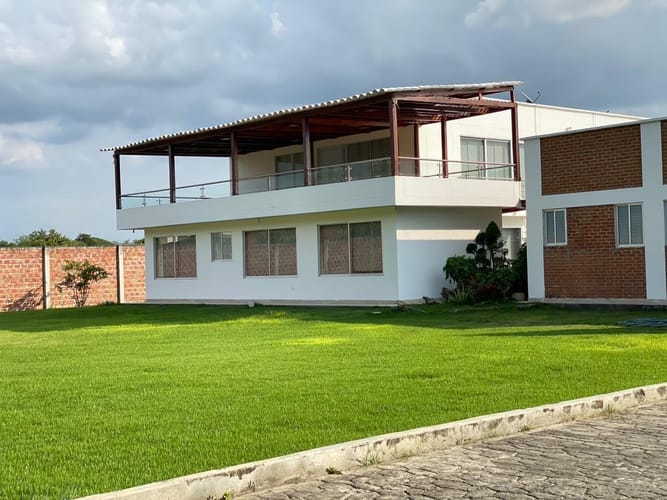 Casa de 5 alcobas en arriendo en Rozo, Palmira, 400 m² · foto 12 de 24