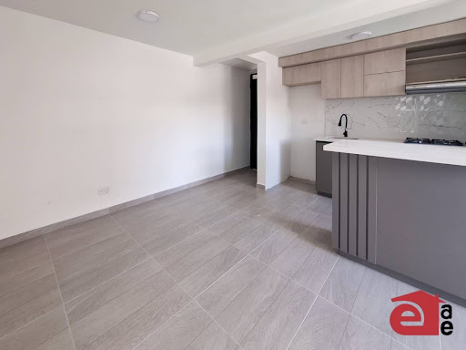 Apartamento en arriendo en La Macarena, Rionegro · foto 2 de 14