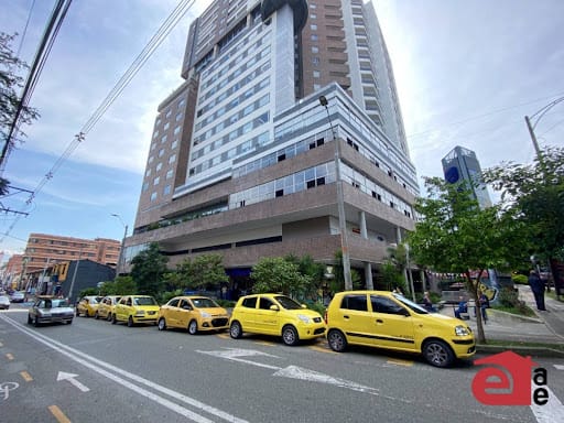 Oficina en arriendo en El Dorado, Envigado, 30 m² · foto 5 de 5