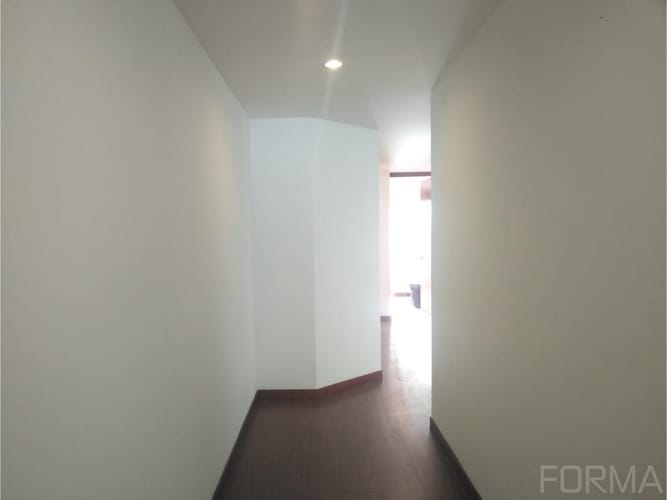Apartamento en venta en Bella Suiza, Bogotá · foto 3 de 24