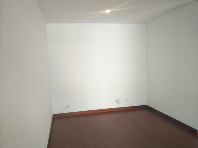 Apartamento en venta en Bella Suiza, Bogotá · foto 6 de 24