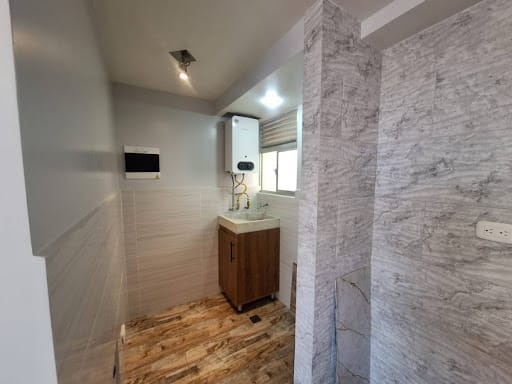 Apartamento de 3 alcobas en arriendo en El Cortijo, Madrid, 56 m² · foto 21 de 24