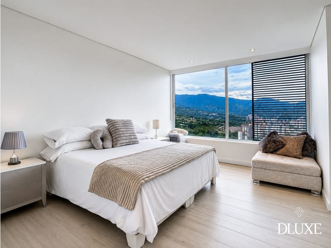 Apartamento de 2 alcobas en venta en San Lucas, Medellín, 336 m² · foto 8 de 8
