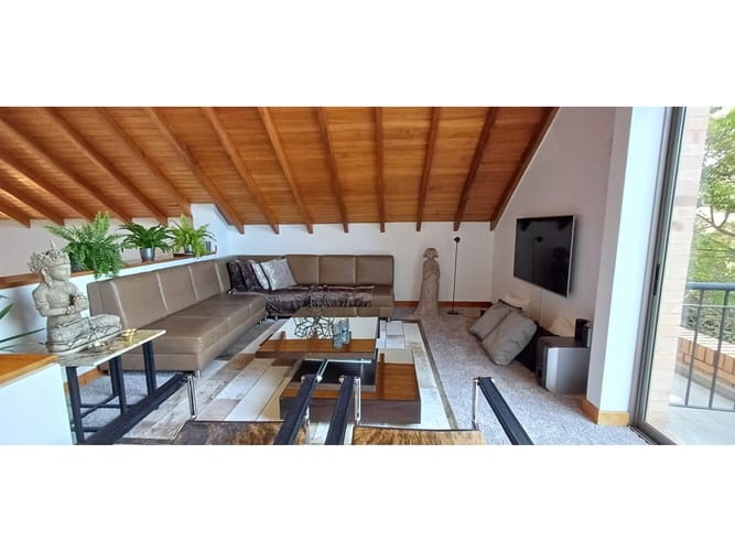 Casa de 3 alcobas en venta en Agrupación Macadamia, La Calera, 261 m² · foto 11 de 24