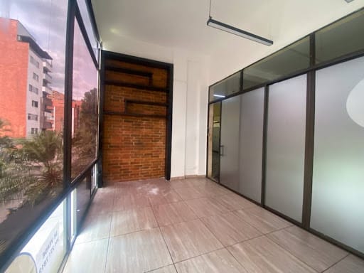 Local en arriendo en El Portal, Envigado, 24 m² · foto 4 de 7