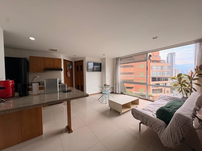 Apartamento de 1 alcoba en venta en Vegas De La Doctora, Sabaneta, 52 m² · foto 4 de 10