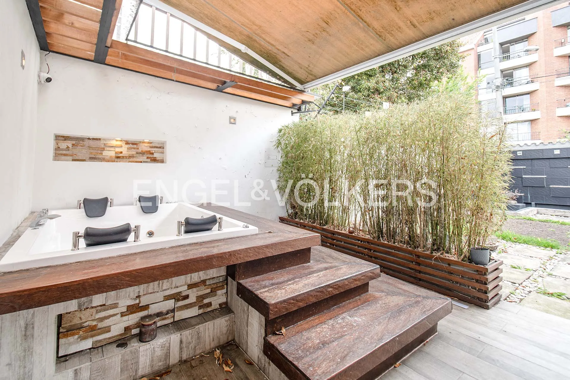 Casa en venta en Alhambra, Bogotá · foto 8 de 24