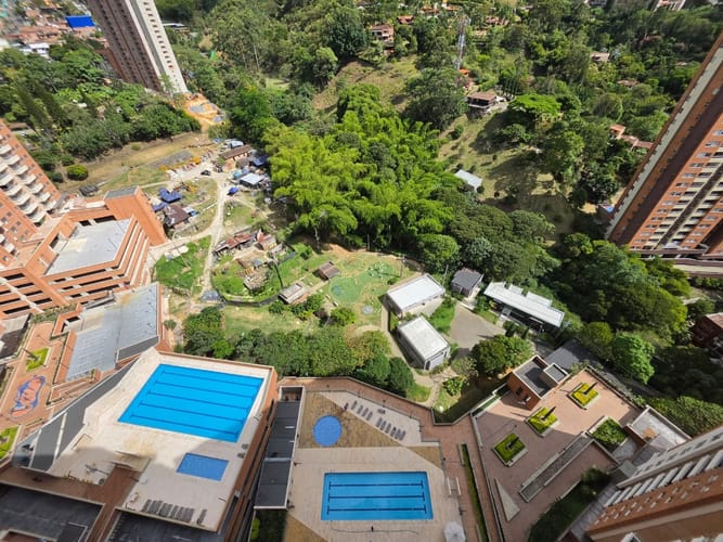 Apartamento de 3 alcobas en venta en Las Lomitas, Sabaneta, 86 m² · foto 8 de 15