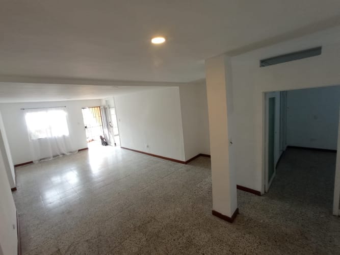 Casa de 4 alcobas en venta en Belén Fatima, Medellín, 134 m² · foto 2 de 19