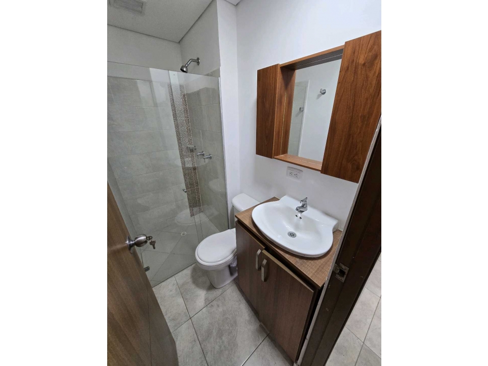 Apartamento en venta en La Ferreria, La Estrella · foto 6 de 16