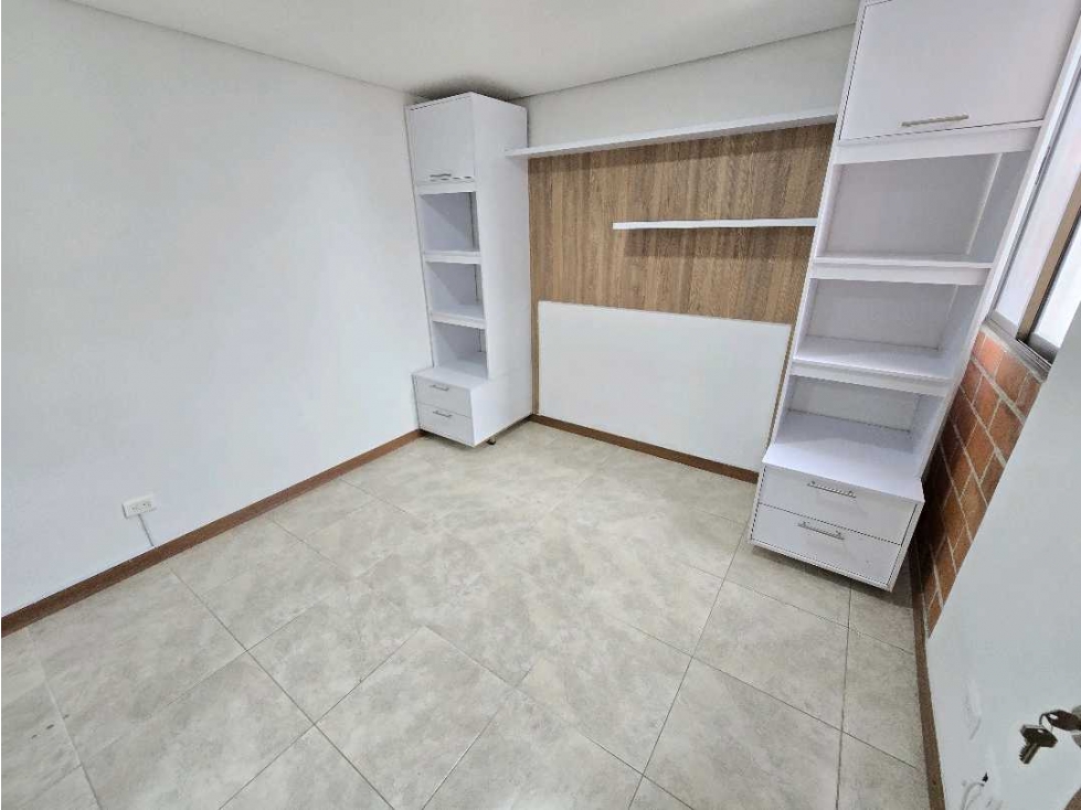 Apartamento en venta en La Ferreria, La Estrella · foto 13 de 16