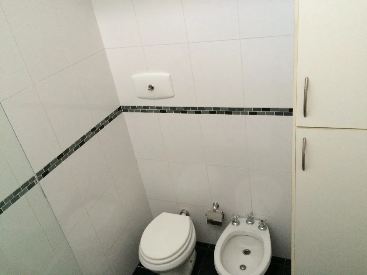 Alquiler Apartamento 1 Dormitorio Excelente Ubicación Y Seguridad Sin Gastos Comunes En Malvin · Foto 8
