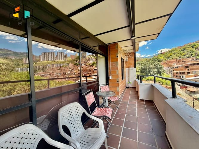 Apartamento de 3 alcobas en arriendo en Calasanz Parte Alta, Medellín, 70 m² · foto 3 de 21
