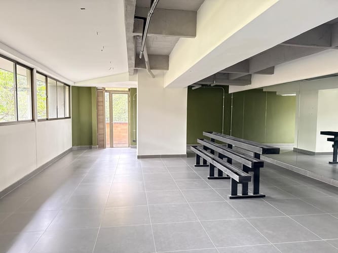 Oficina en arriendo en Los Naranjos, Medellín, 374 m² · foto 19 de 20