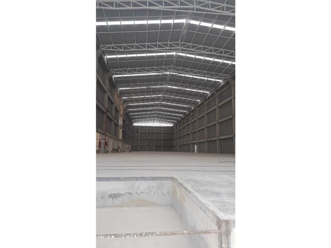 Bodega en arriendo en Siberia, Cota, 2500 m² · foto 3 de 5