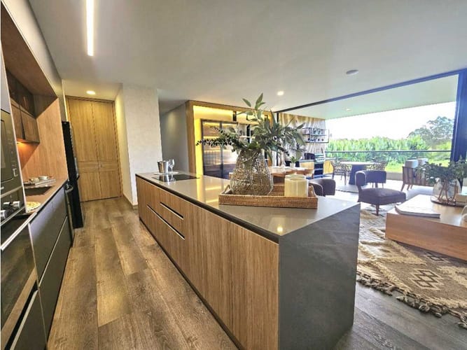 Apartamento de 3 alcobas en venta en Llano Grande, Medellín, 152 m² · foto 9 de 19