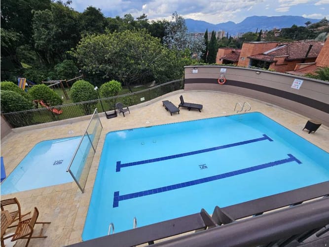Casa de 3 alcobas en venta en La Sebastiana, Envigado, 255 m² · foto 19 de 19