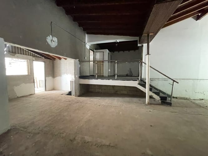 Bodega en arriendo en Laureles, Medellín, 360 m² · foto 6 de 19