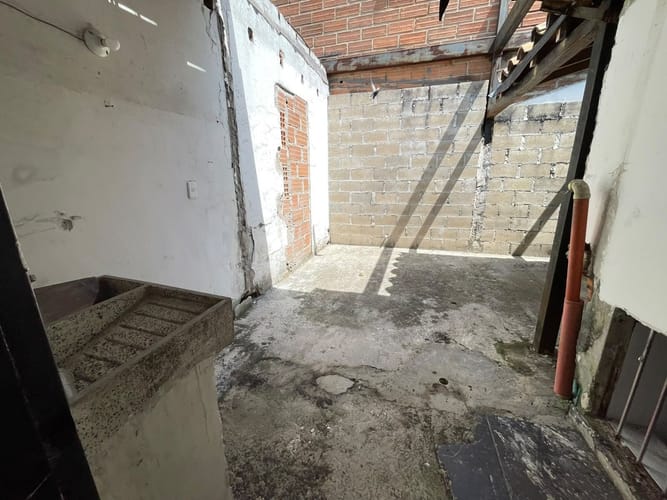 Bodega en arriendo en Laureles, Medellín, 360 m² · foto 7 de 19