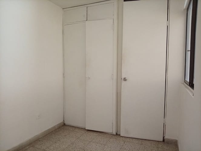 Apartamento de 5 alcobas en venta en Colasania, Medellín, 223 m² · foto 8 de 19