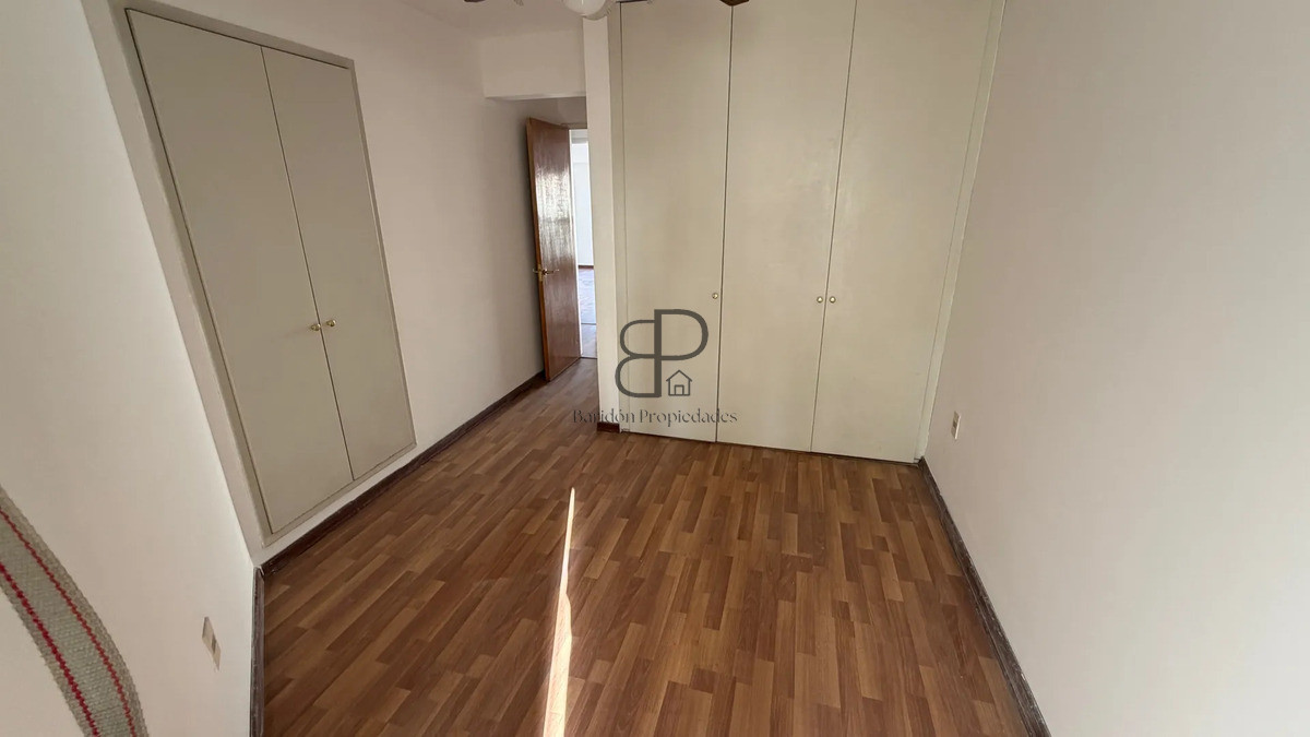 Alquiler Apartamento 3 Dormitorios Malvin Rambla con Garaje · Foto 9