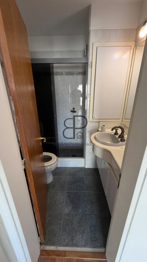 Alquiler Apartamento 3 Dormitorios Malvin Rambla con Garaje · Foto 10