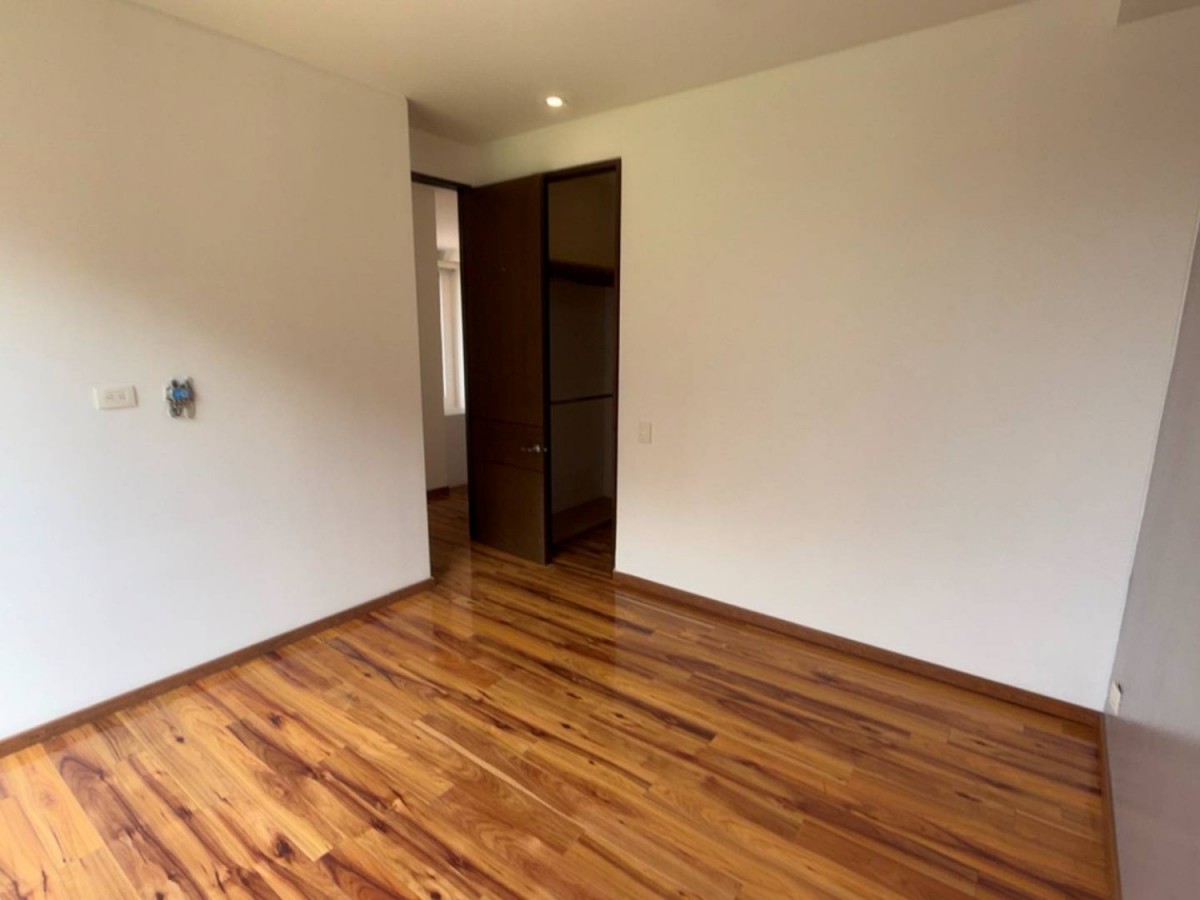 Apartamento en venta en Ciudad Salitre, Bogotá · foto 19 de 24