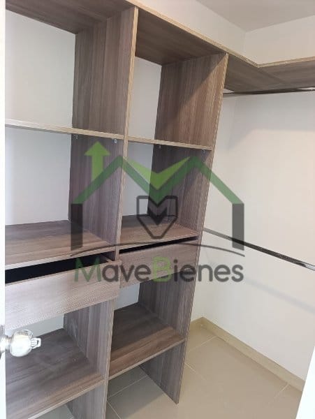 Apartamento de 3 alcobas en arriendo en Prados De Sabaneta, Sabaneta · foto 12 de 16