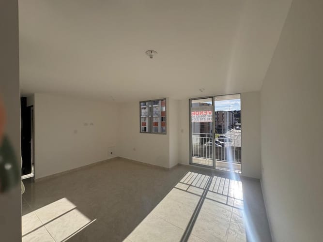 Apartamento de 2 alcobas en venta en Villa Antigua, Villa del Rosario, 51 m² · foto 2 de 20