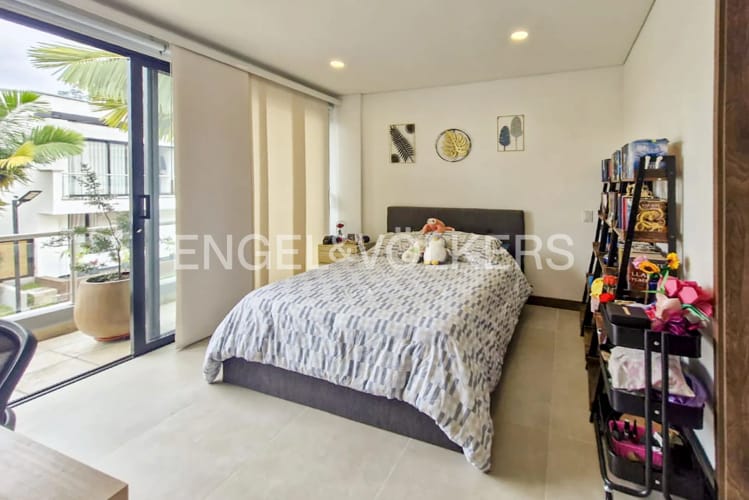 Casa de 4 alcobas en venta en El Retiro, 257 m² · foto 16 de 18