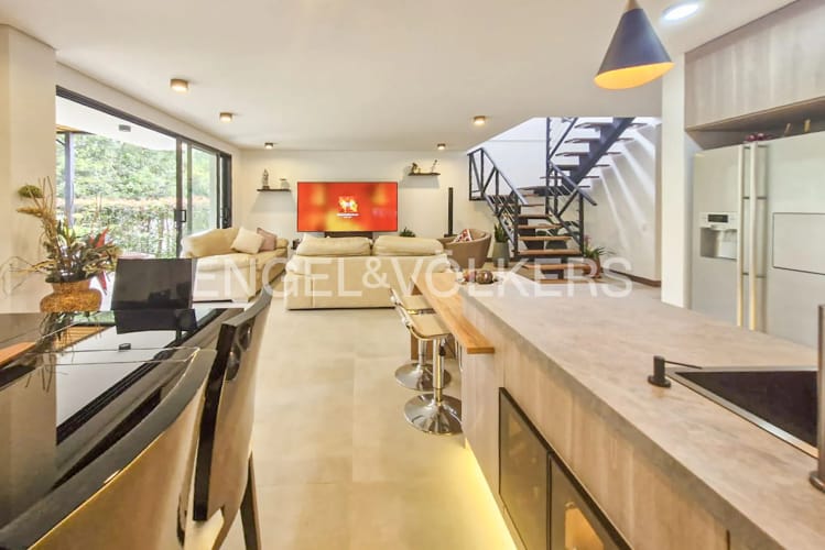 Casa de 4 alcobas en venta en El Retiro, 257 m² · foto 2 de 18