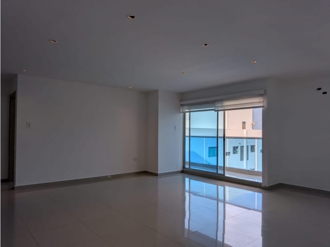 Apartamento de 2 alcobas en venta en Altos Del Prado, Barranquilla, 116 m² · foto 7 de 24