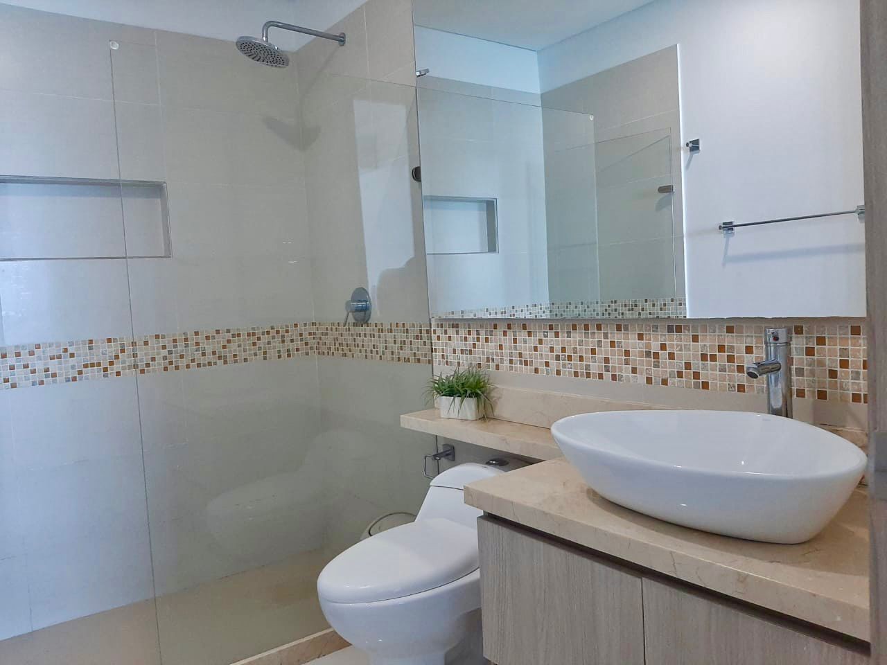 Apartamento en arriendo en El Laguito, Cartagena · foto 7 de 11
