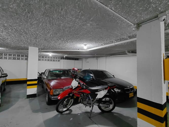 Apartamento en venta en Los Rosales, Bogotá · foto 13 de 16