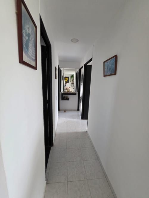 Apartamento de 3 alcobas en venta en Mirador De La Guabinal, Ibagué, 67 m² · foto 3 de 20