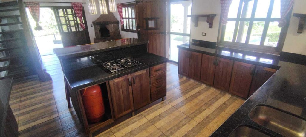 Finca en arriendo en Belchite, Rionegro, 2500 m² · foto 2 de 21