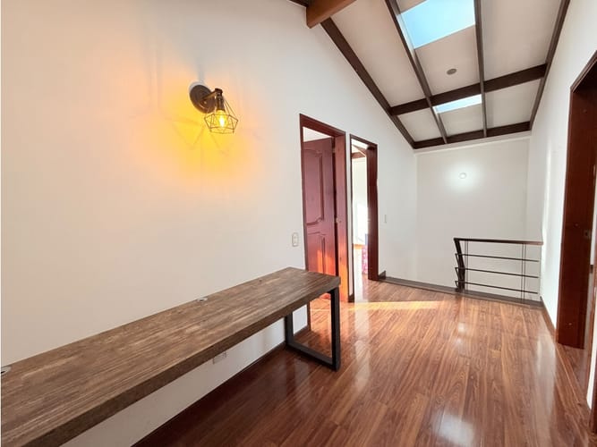 Casa de 3 alcobas en arriendo en Pueblo Viejo, Cota, 140 m² · foto 23 de 24