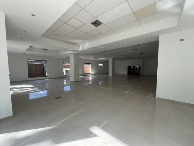 Local en arriendo en El Prado, Barranquilla, 338 m² · foto 4 de 13