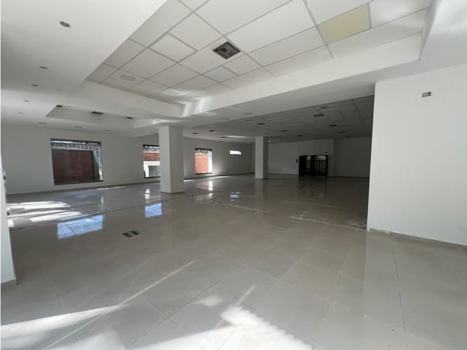 Local en arriendo en El Prado, Barranquilla, 338 m² · foto 5 de 13