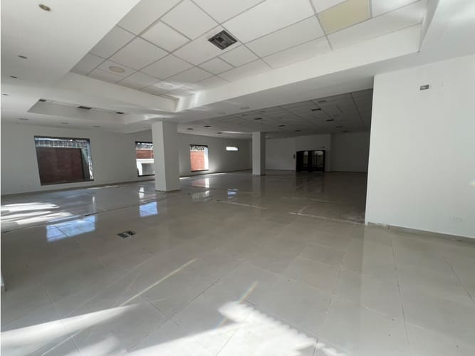 Local en arriendo en El Prado, Barranquilla, 338 m² · foto 6 de 13